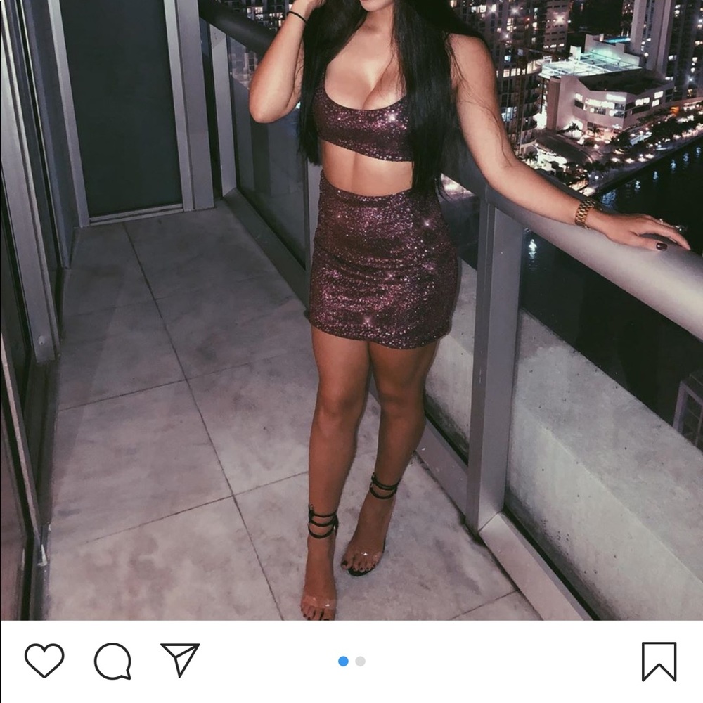 Two piece oh Polly set